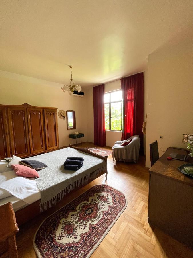Batumi Holiday 3 Exterior photo